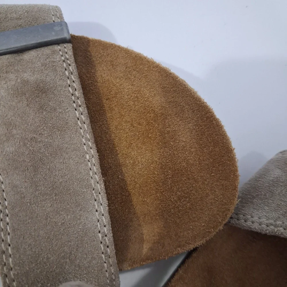 Comfortiva Kaelin Wedge Suede Tan Sandals Comfortable Everyday Memory Foam 8.5